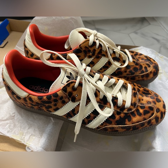 Adidas Women’s Samba OG Leopard print size 10 - Picture 2 of 9